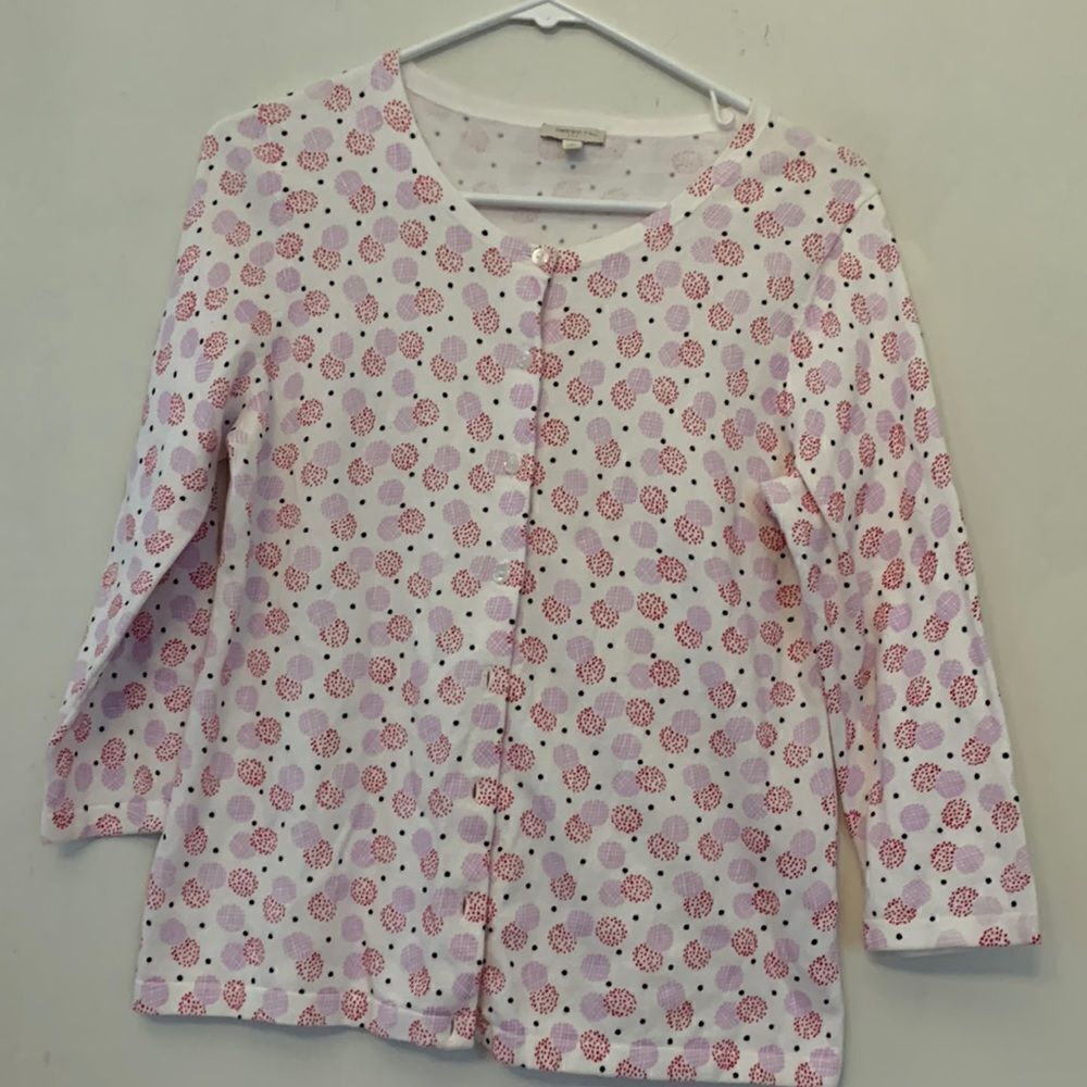 Talbots factory pink and red circular pattern cardigan.  Size S Length 21”